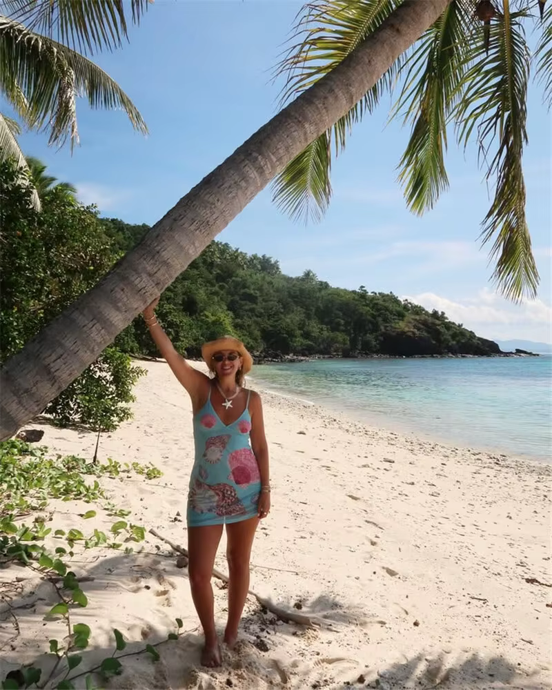 Elegant V Neck Sleeveless Backless Spaghetti Strap Floral Print Mini Dress - Image 22