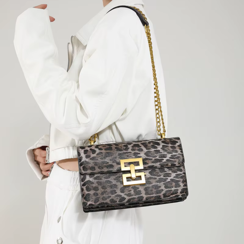 Leopard print PU Leather Chain Mobile Phone Purses Crossbody Handbag - Image 9