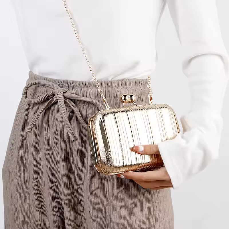 Luxury Metal Color Gold Pleated Sequins Evening Bling Clutch