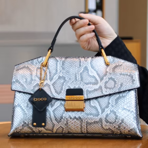 Snake Shaped Large Capacity One Shoulder Handbag