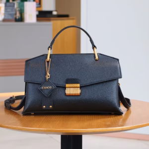 Luxury Retro High Grade Lightweight Large Capacity One Shoulder Handbag