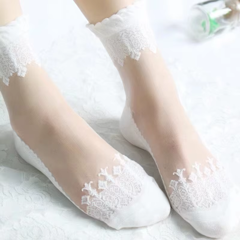 Sweet Transparent Breathable Elastic Crystal Glass Silk Ultra Thin Lace Short Socks
