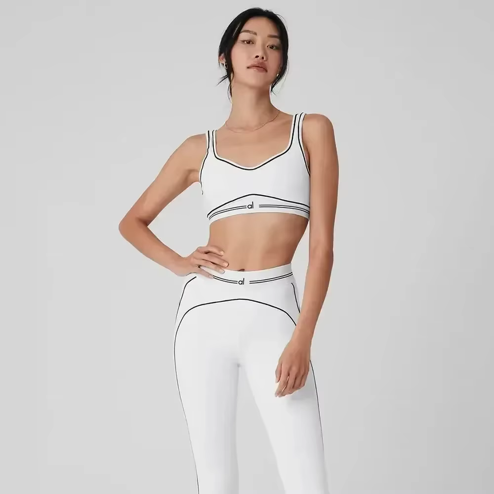 Trendy Elastic High-Waist Heart Throb Leggings Tight Fitting Sports Bra Yoga Sets