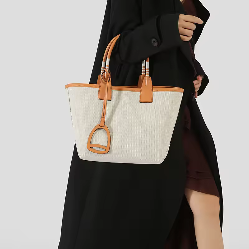 Trendy No Zipper Interior Slot Pocket Versatile Luxury Tote Bag
