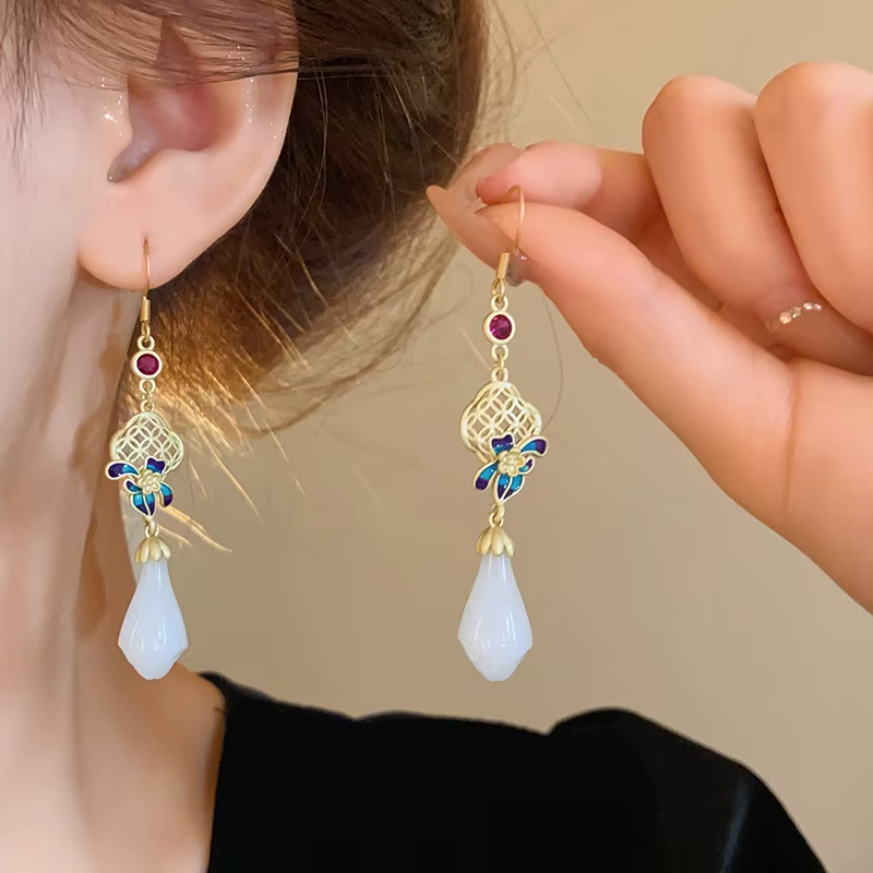 Trendy Cloud Pattern Water Drop Resin Dangle Earrings