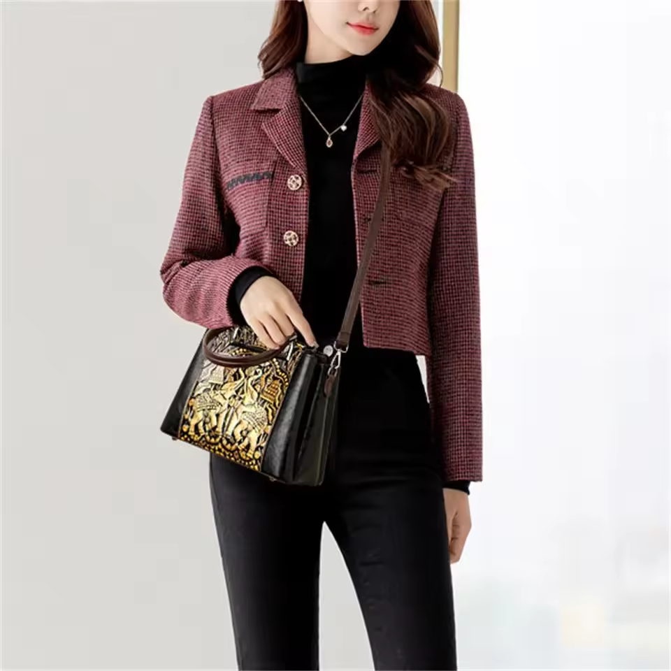 Vintage Versatile PU Leather 3 Layers Large Capacity Embossed Shoulder Bag - Image 6