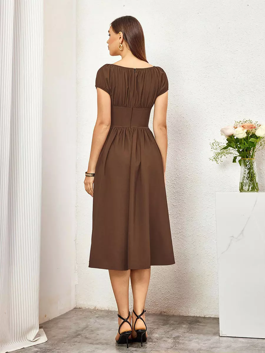 Elegant Pleated Square Neck Midi Dress With Puffed Sleeves - Image 7