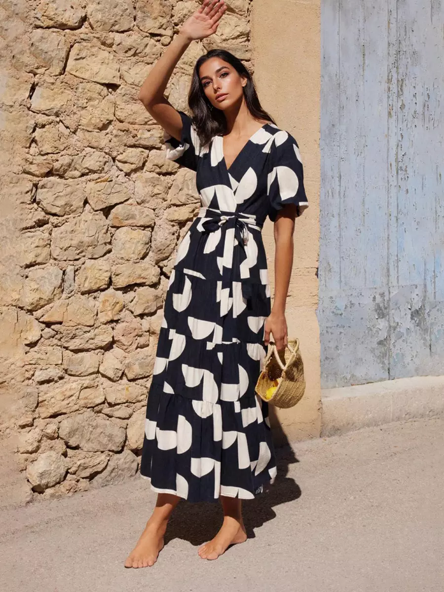 Bohemian Floral Print With V-neck And Side Slit Wrap Midi Dress