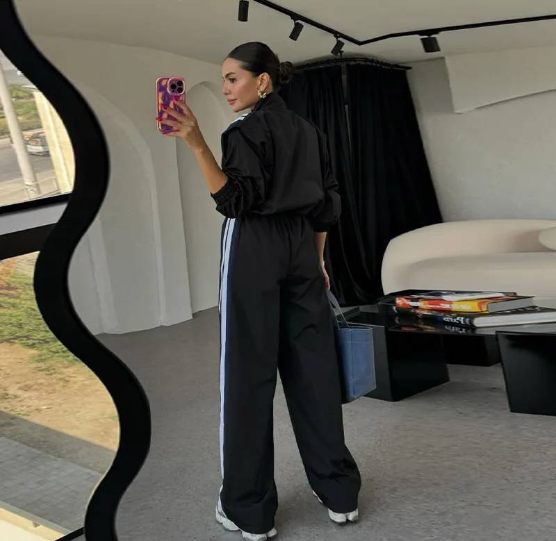 Casual Color-Block Splicing Side Stripe Design Shirt And Denim Pants 2 Piece Set - Image 3