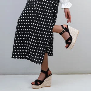 Casual Gladiator Solid Buckle Strap Wedge Sandals