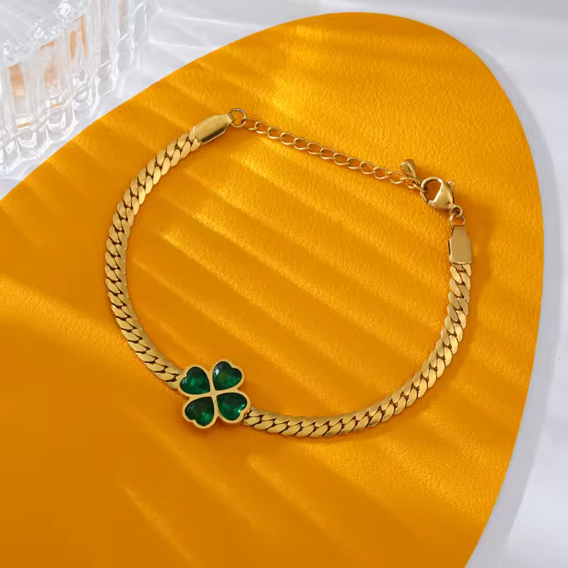 Crystal Stainless Steel Wrist Chain Waterproof Clover Bracelet - Image 3