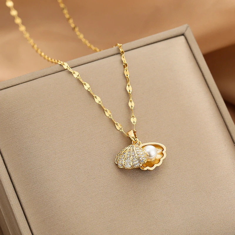 Crystal Zircon Shell Imitation Pearl Beach Pendant Necklace - Image 6