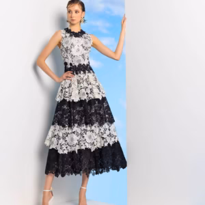 Eleagnt Spaghetti Strap Contrast Colored Lace Pretty A-line Ankle Length Evening Maxi Dresses