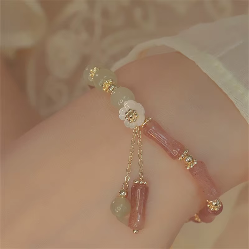 Elegant Bamboo Joint Beaded Charm Flower Pendant Bracelet - Image 3