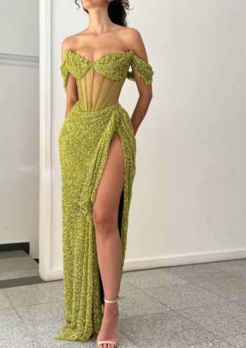 Elegant Bella Customized Green Sequins One Shoulder Strapless Lace Party Maxi Dresses