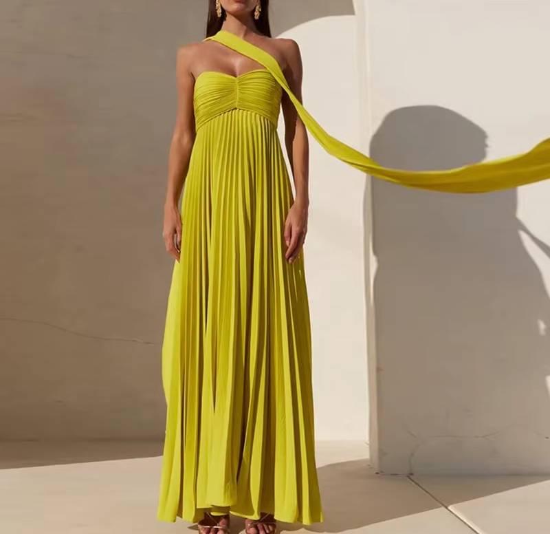 Elegant Chest Wrapping Sleeveless Strapless Ribbon Pleated Maxi Dress - Image 6