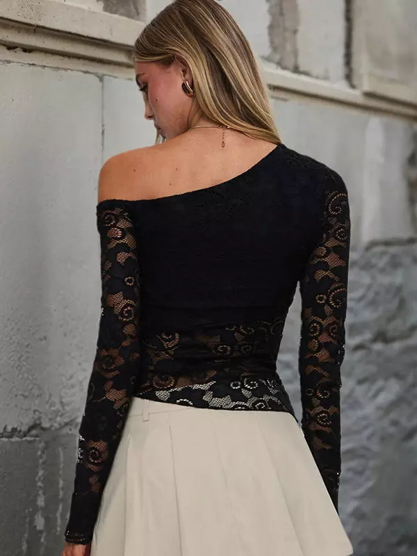 Elegant Off-Shoulder Flared Long Sleeves Open Shoulder Lace Top - Image 3