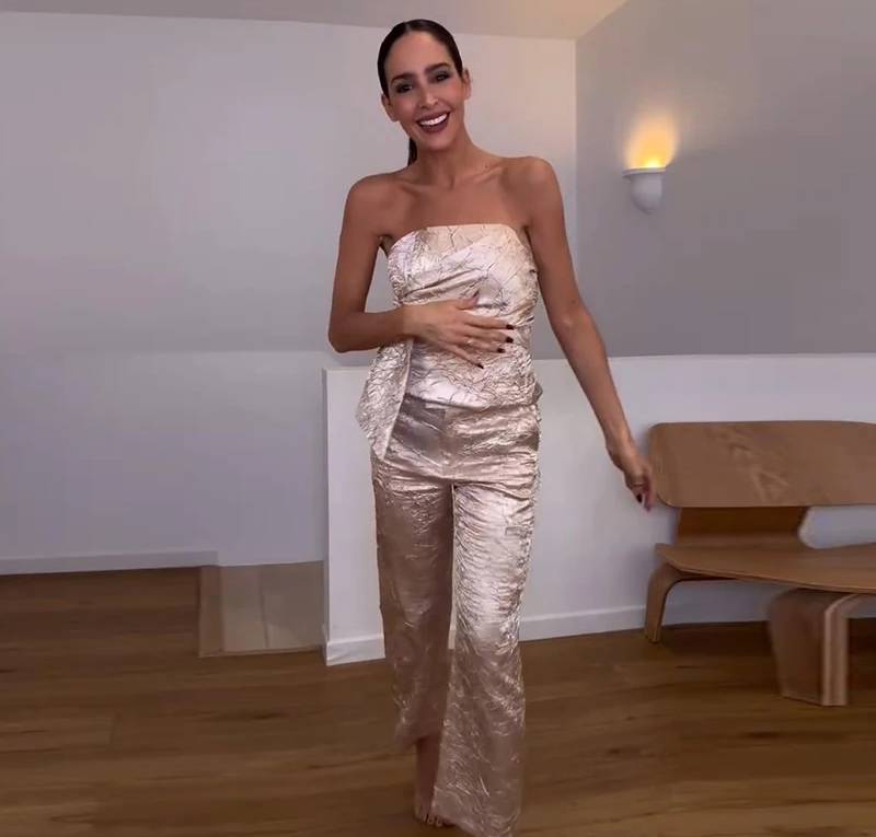 Elegant Pearlescent Sleeveless Tube Pleated Tops Straight Pant 2 Piece Suit - Image 3