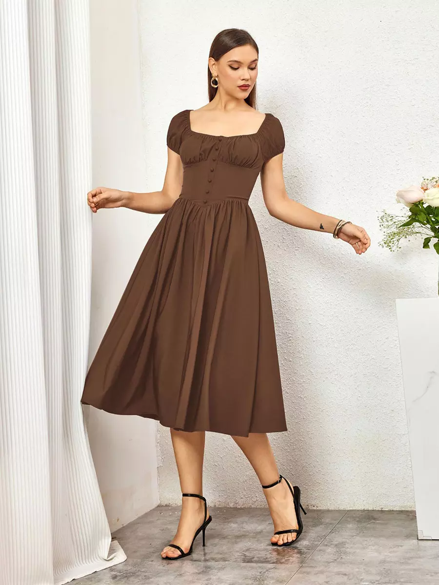 Elegant Pleated Square Neck Midi Dress With Puffed Sleeves - Image 6