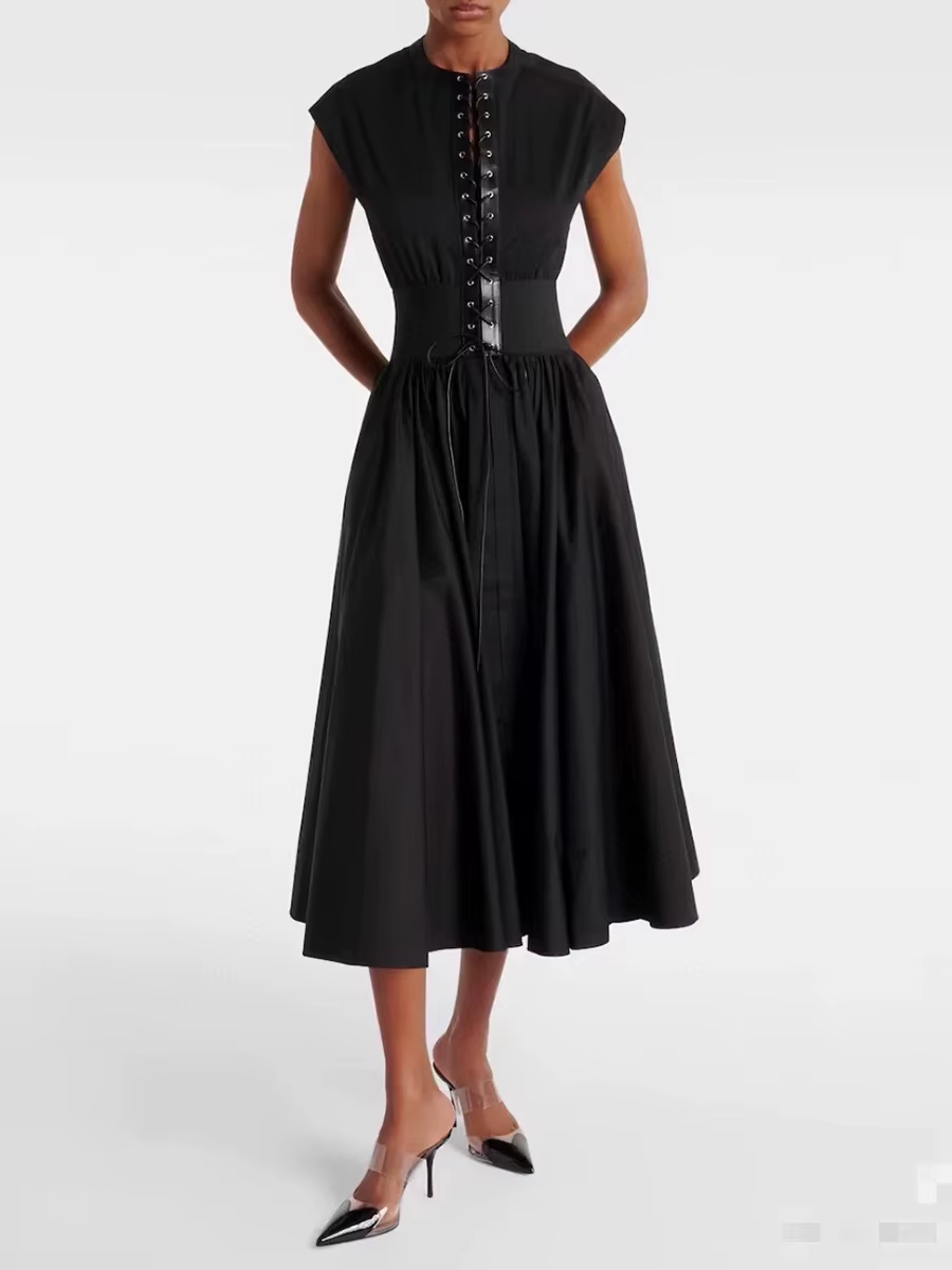 Elegant Solid Spliced Lace Up Slimming O-Neck Sleeveless High Waist Midi Dress - Image 3