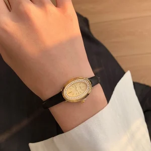 Elliptical Diamond Personalized Exquisite Fashionable Genuine Leather Watch