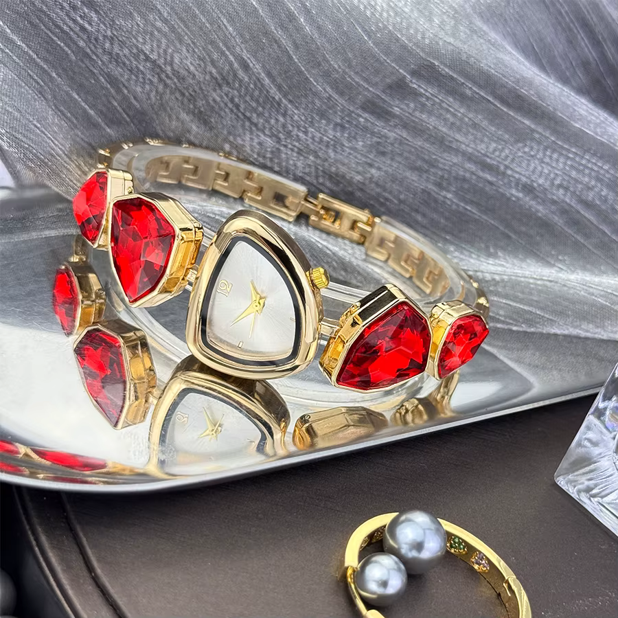 Irregular Shape Large Sparkling Special Shaped Rhinestone Sun Pattern Quarts Watch - Image 14