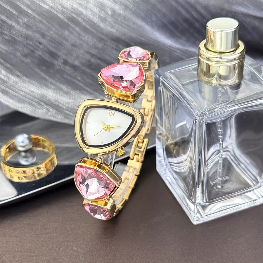 Irregular Shape Large Sparkling Special Shaped Rhinestone Sun Pattern Quarts Watch - Image 16