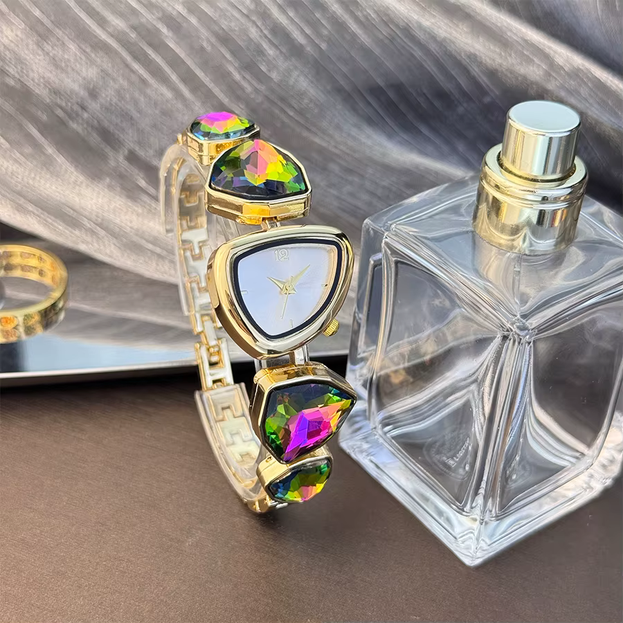 Irregular Shape Large Sparkling Special Shaped Rhinestone Sun Pattern Quarts Watch - Image 19