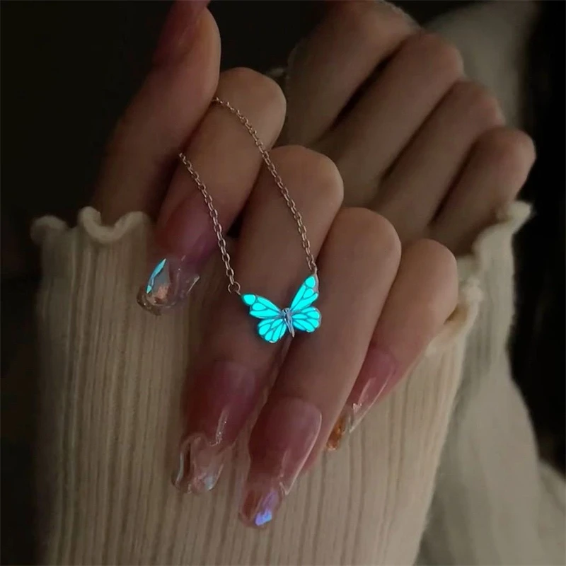 Luminous Butterfly Glow in the Dark Clavicle Chain Party Necklace Bracelet Set - Image 2