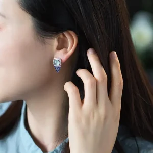 Luxury Elegant Diamond Natural Ice Egg Round Chalcedony Earrings