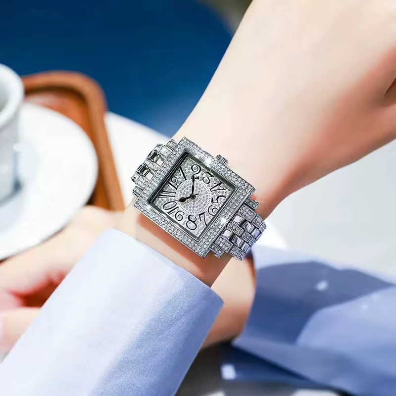 Luxury Rhinestone Fashion Square Stainless Steel Wristwatch