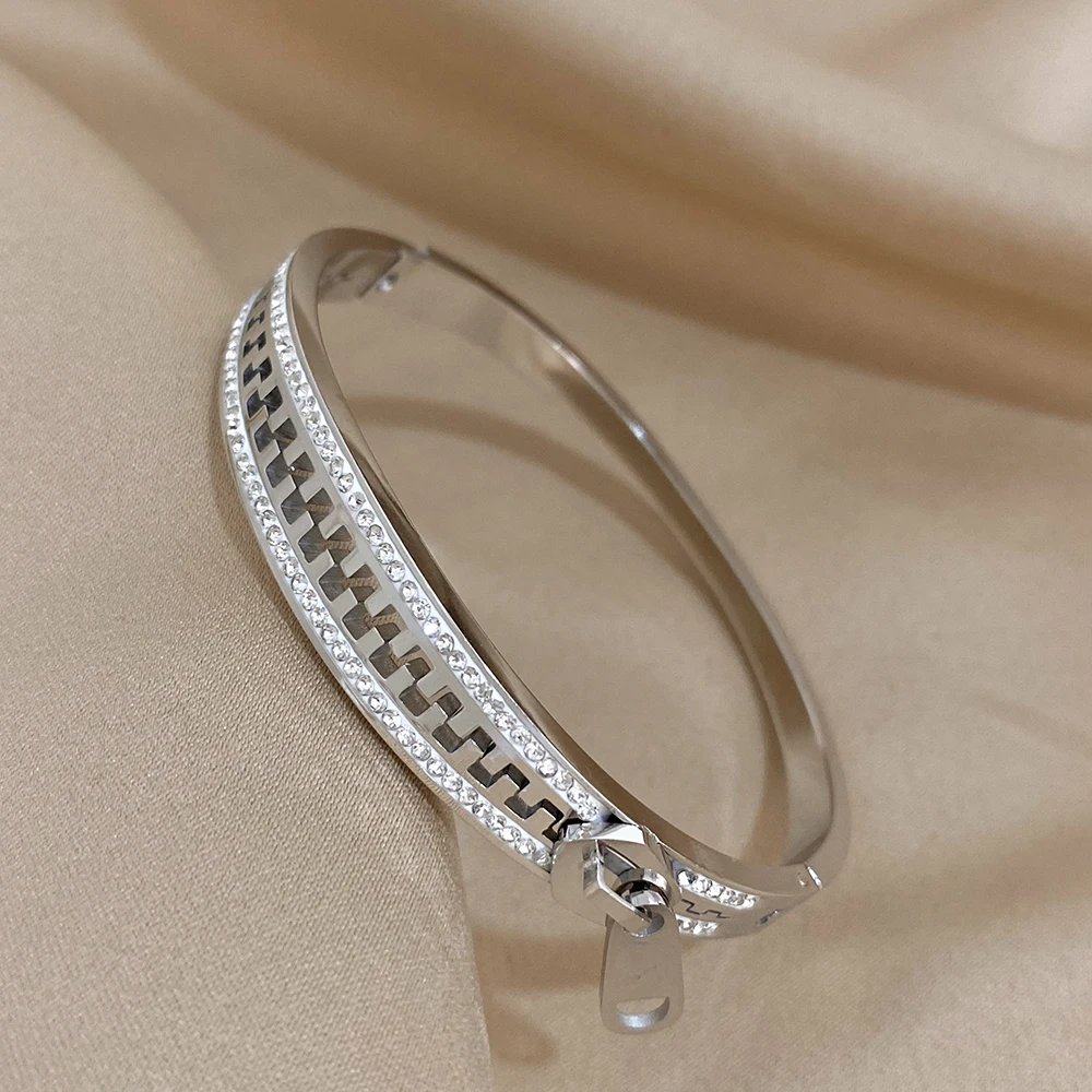 Luxury Stainless Steel Zip Hand Zipper Charm Bracelets - Image 7