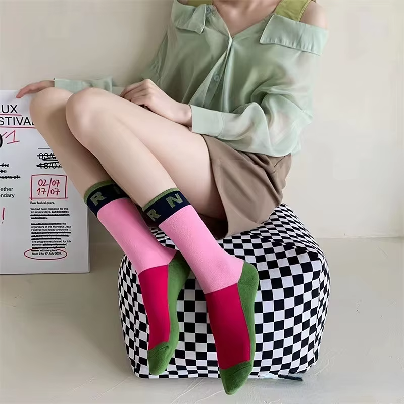 Simple Rib Letter Lovely Colored Cotton Medium Socks