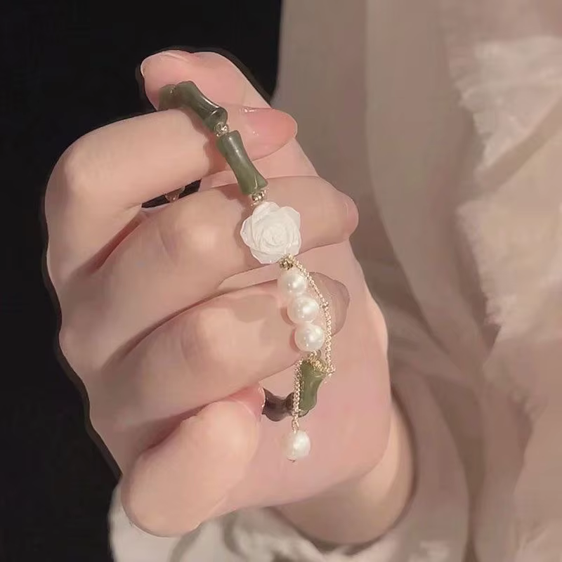 Romantic Bamboo Joint Charm Flower Pendant Bracelet - Image 2