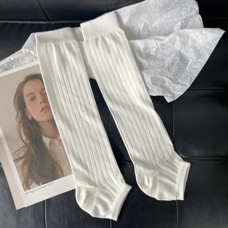 Simple Elegant Fashion Style Calf Comfortable Breathable Daily Vertical Stripes Leg Socks - Image 6