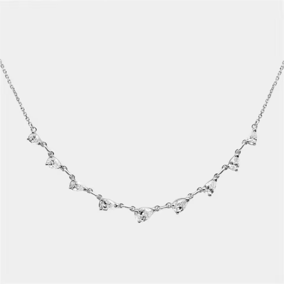 Simple Zircon Oval Circular Pendant Necklace - Image 2