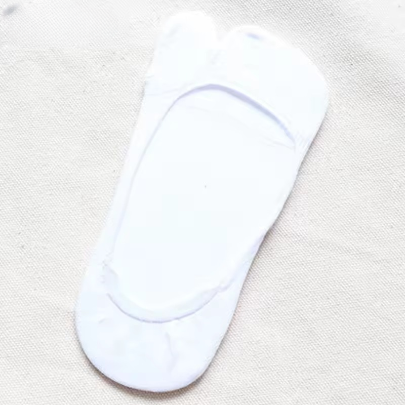 Two Finger Thin Non-slip Invisible Low Cut Boat Solid Breathable Cotton Socks - Image 4