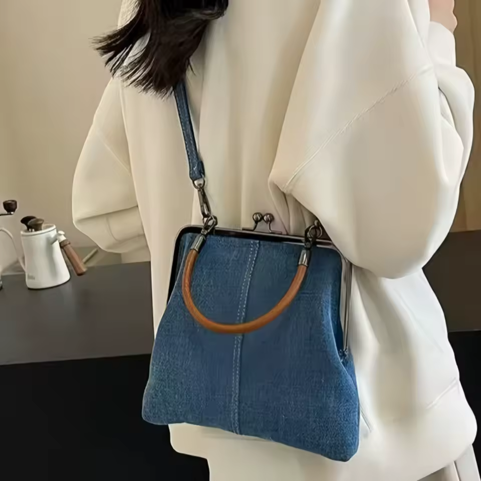 Vintage Coin Outdoor Portable Wedding Shoulder Bags With Kiss Lock Clasp