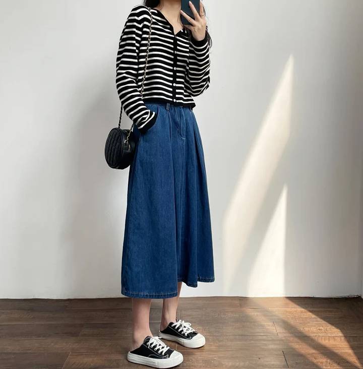 Vintage Empire High Waist Denim Loose Cargo Non Stretch Mid-Calf Skirts - Image 3