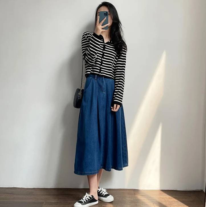 Vintage Empire High Waist Denim Loose Cargo Non Stretch Mid-Calf Skirts - Image 2