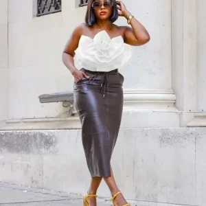 Vintage Hollow Out Applique Rose Flower Halter Neck Crop Tops