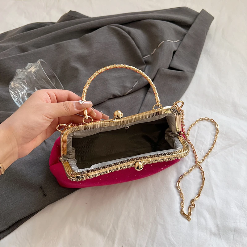 Vintage Designer With Chain Bags Lock Shell Clip Retro Evening Handbags - Image 23