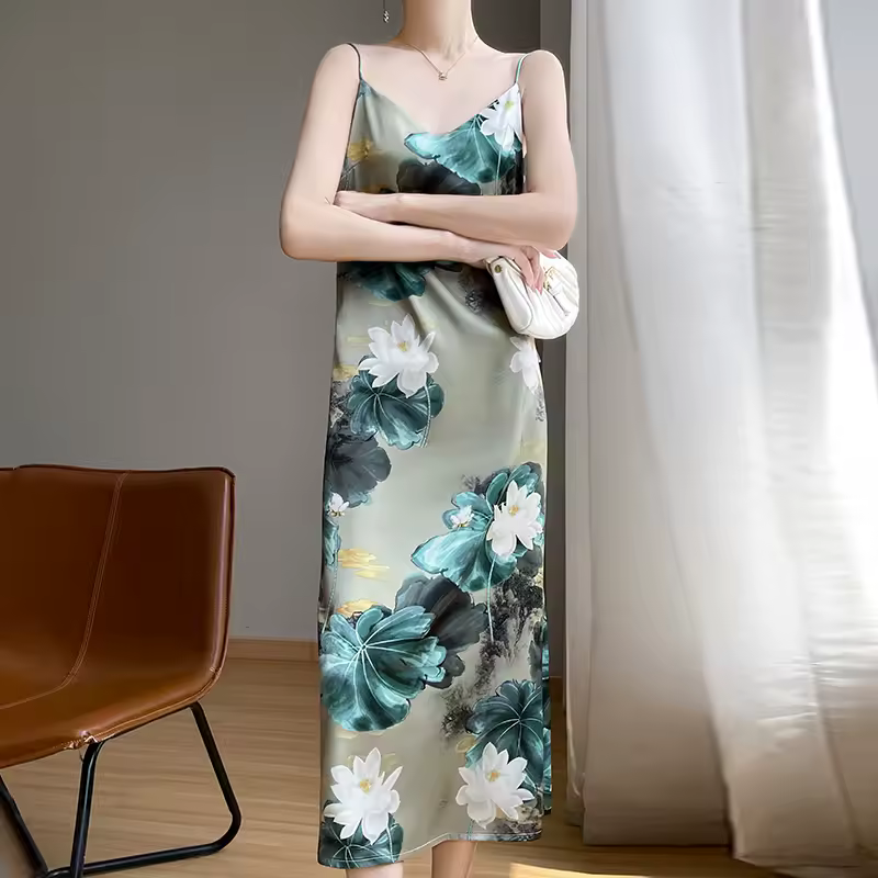 Appliques Lotus Printed Silk Suspender Loose Slip Dress - Image 2