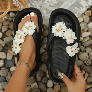 Casual Basic Versatile Comfort Soft Sole Flip-Flop Beach Style Slippers