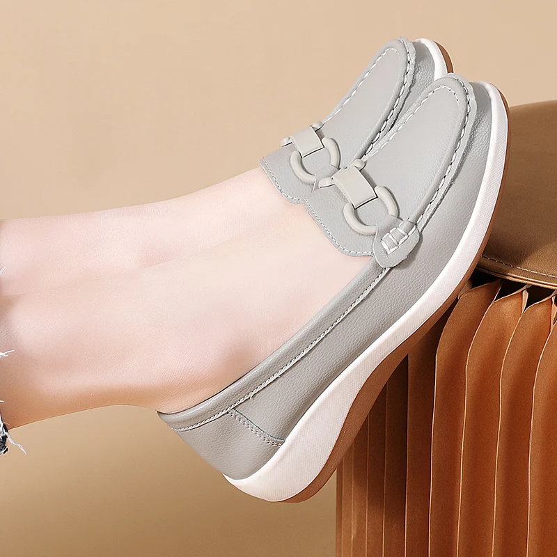 Casual Novelty Cow Leather Slip-On Round Toe Flat Shoes - Image 3