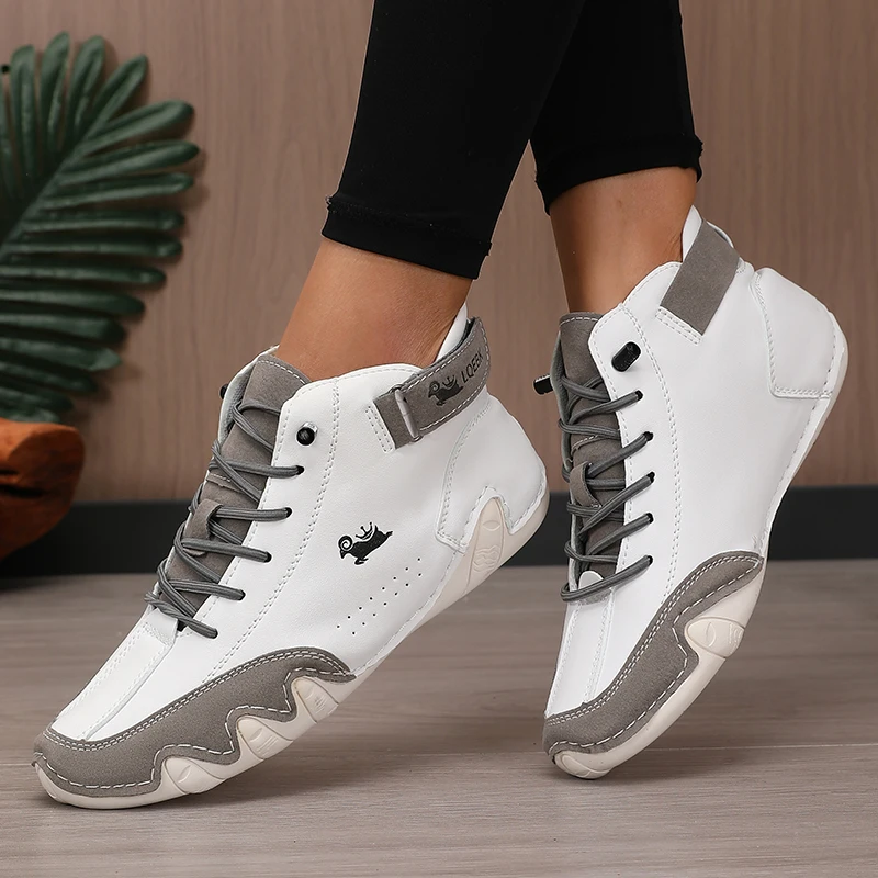 Casual Soft Soled Comfortable Designer Flat Bottomed Shoes - Image 2
