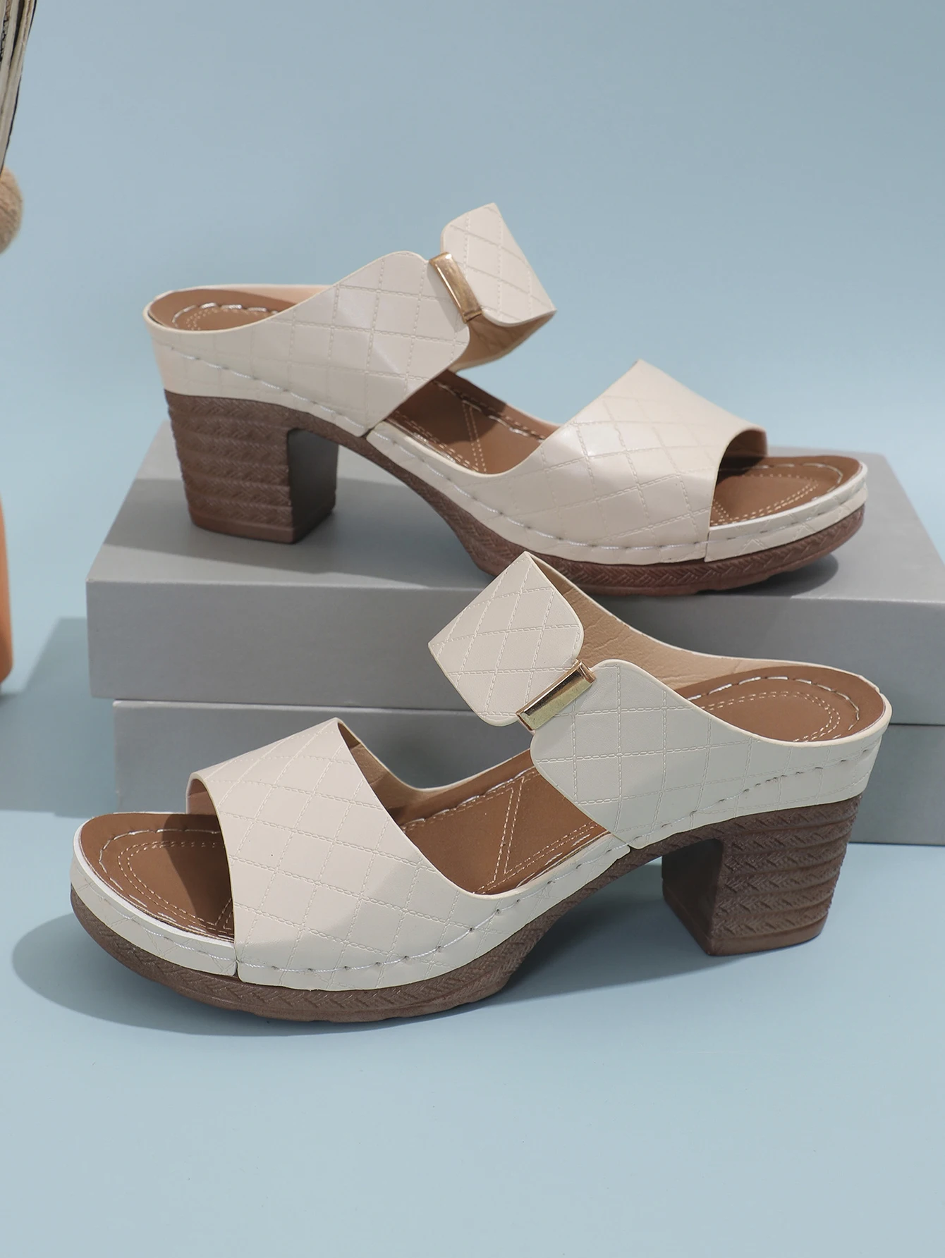 Casual Solid Color Square Root With Heels and Open Toes Anti-Slip Sandals - Image 9