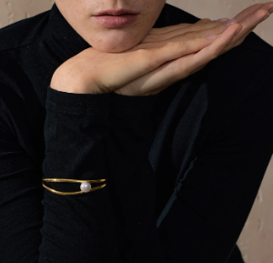 Casual Stainless Steel Smooth Pearl Hollow Open Stylish Minimalist Charm Bangle Bracelet