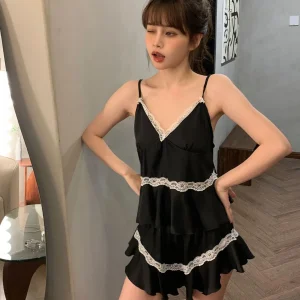 Casual Strap Top And Loose Satin Shorts V-Neck Sleepwear