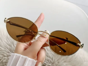 Casual Trendy UV Protection High-end Polarized Look Thin Round Face Sunglasses - Image 6